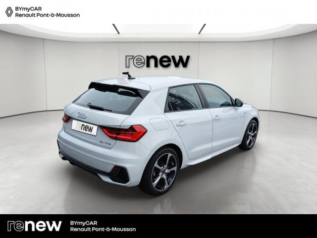 Audi A1 Sportback image 1