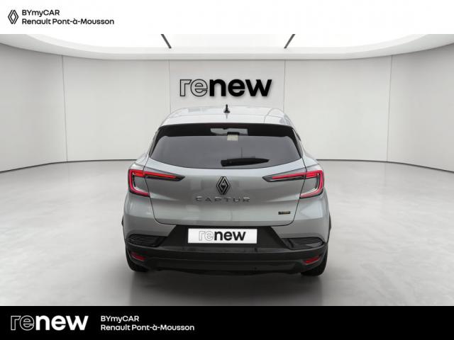 Renault Captur image 6