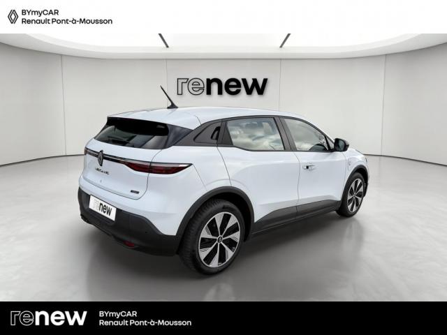 Renault Mégane E-Tech image 1