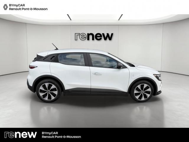 Renault Mégane E-Tech image 7