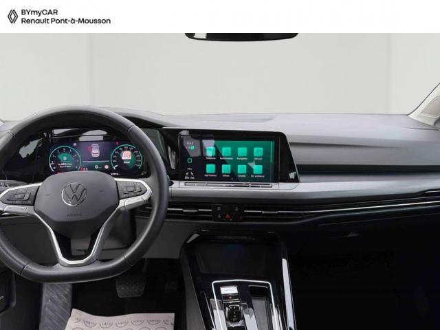 Volkswagen Golf image 9