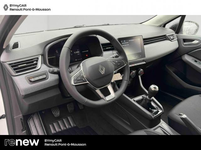 Renault Clio image 7