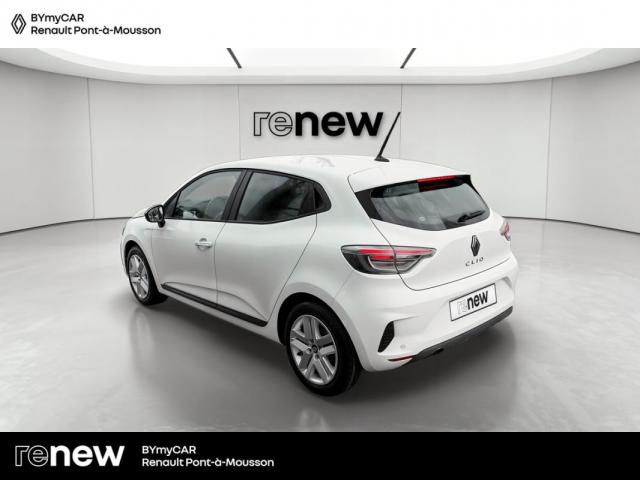 Renault Clio image 2
