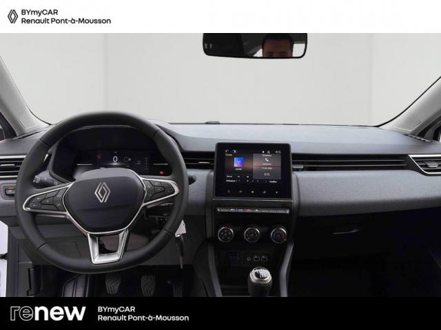 Renault Clio image 6