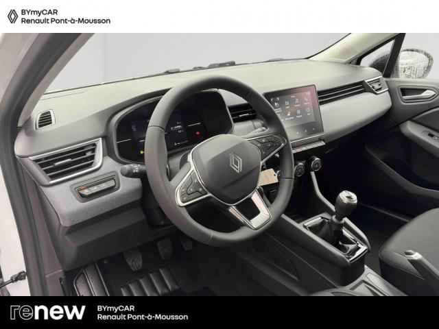 Renault Clio image 1
