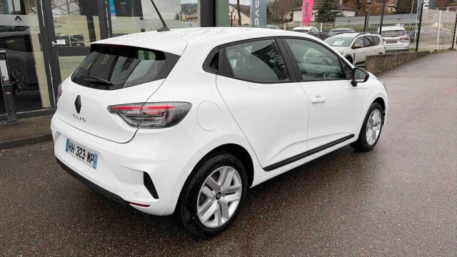 Renault Clio image 2