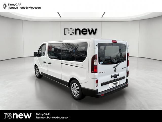 Renault Trafic image 1