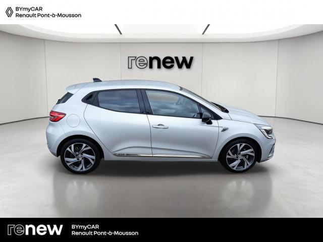 Renault Clio image 6