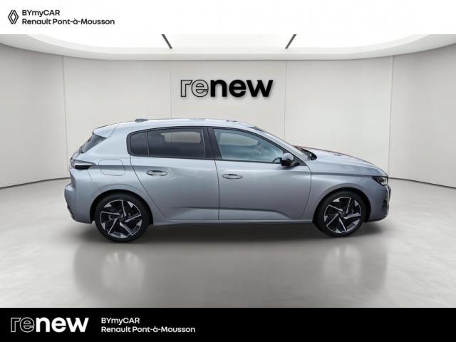 Peugeot 308 image 2