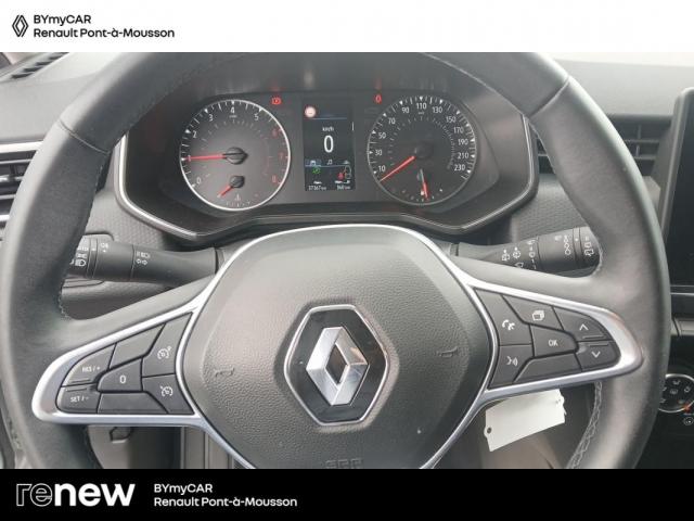 Renault Clio image 9