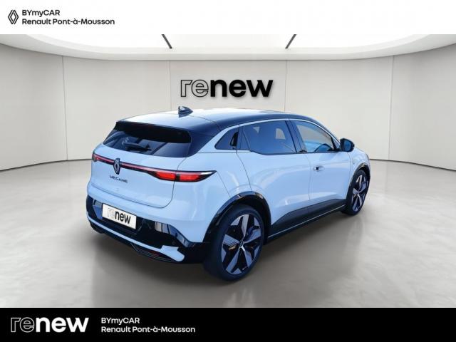 Renault Mégane E-Tech image 1