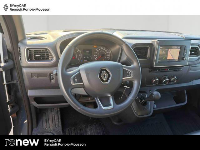 Renault Master image 3