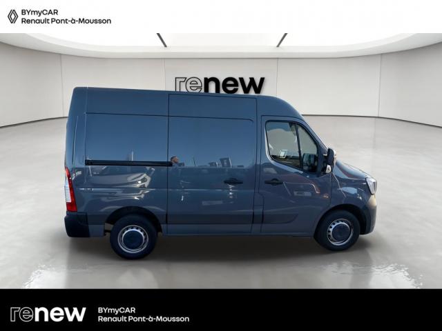 Renault Master image 1