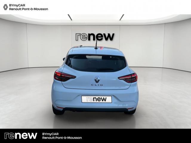 Renault Clio image 2