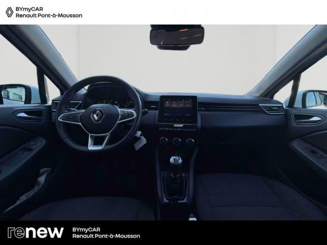 Renault Clio image 9