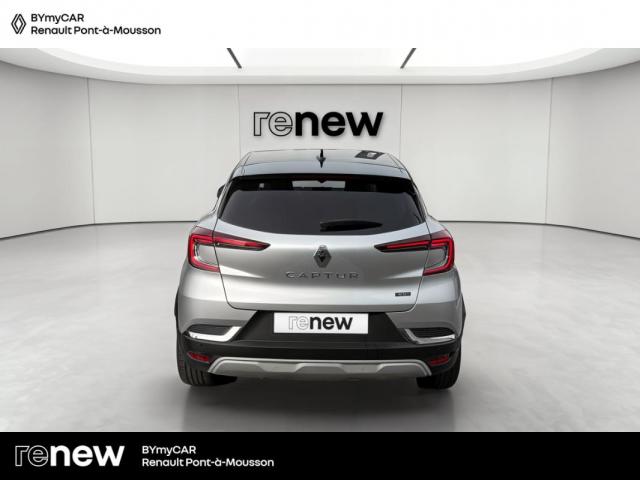 Renault Captur image 1