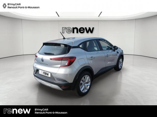 Renault Captur image 9