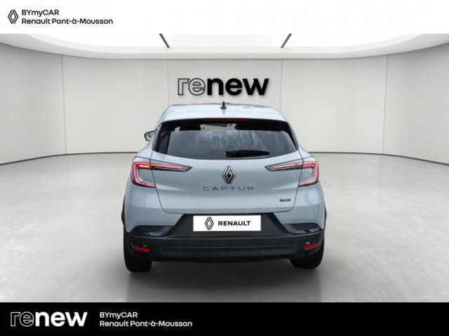 Renault Captur image 8