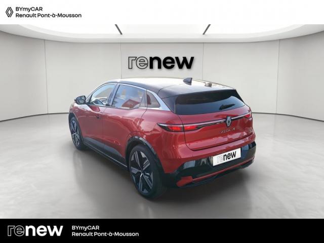 Renault Mégane E-Tech image 4