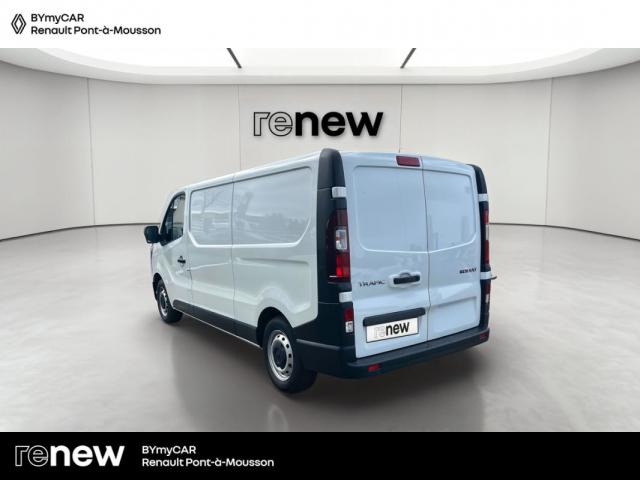 Renault Trafic image 3