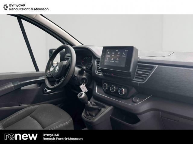 Renault Trafic image 5