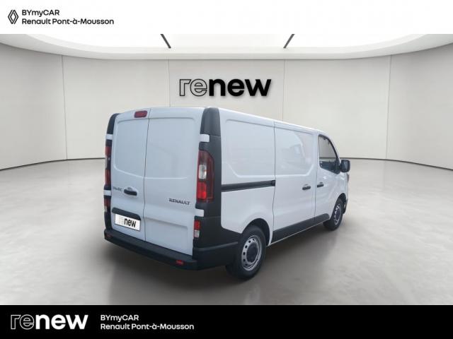 Renault Trafic image 1