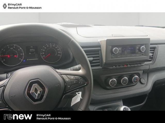 Renault Trafic image 6