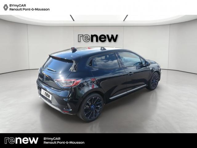 Renault Clio image 6