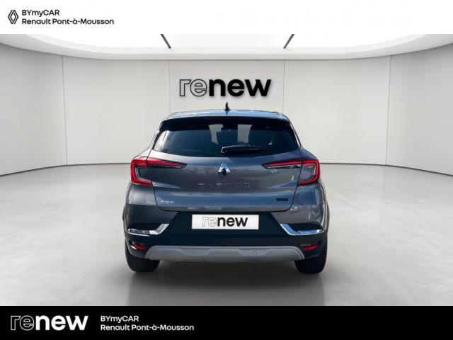 Renault Captur image 8