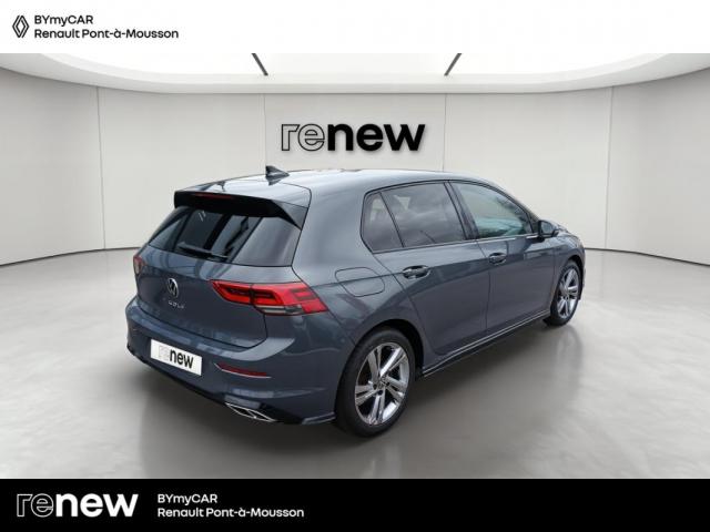 Volkswagen Golf image 9