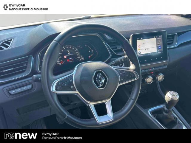 Renault Captur image 2