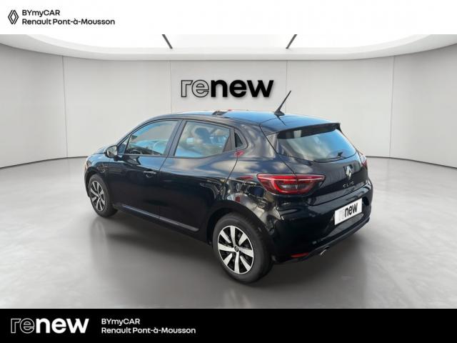 Renault Clio image 2