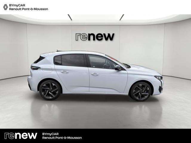Peugeot 308 image 9