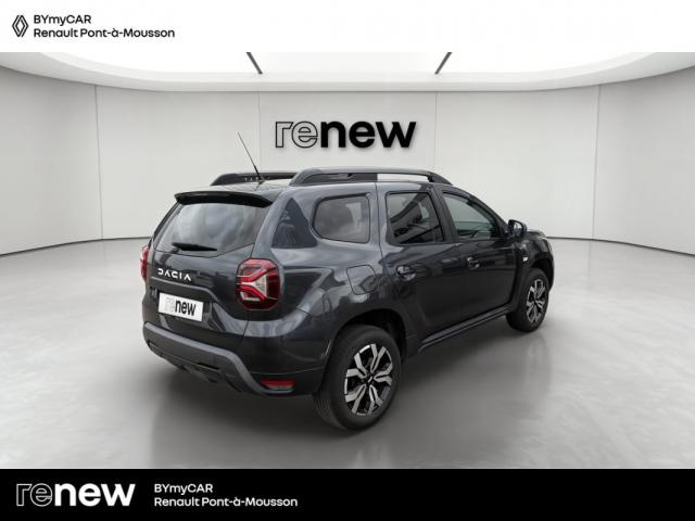 Dacia Duster image 9