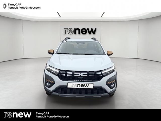 Dacia Sandero image 1