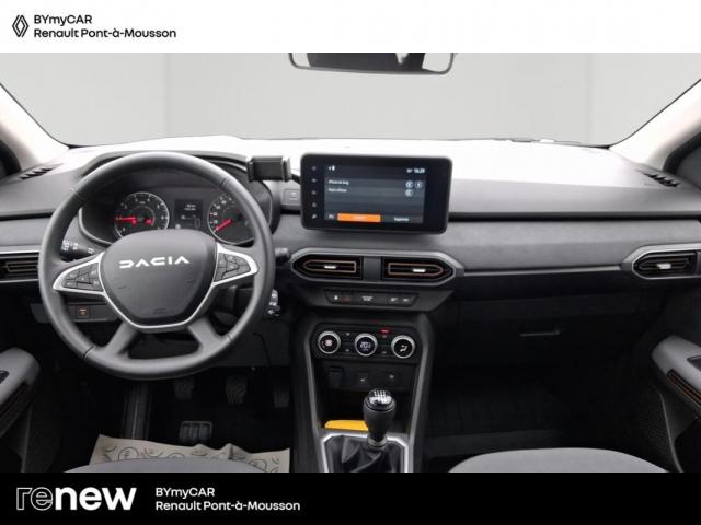 Dacia Sandero image 8
