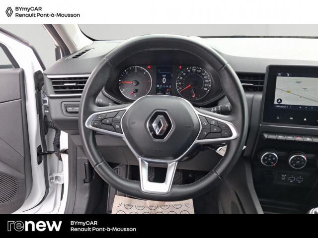 Renault Clio image 8