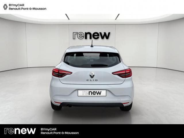Renault Clio image 1
