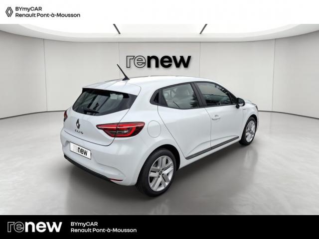 Renault Clio image 6