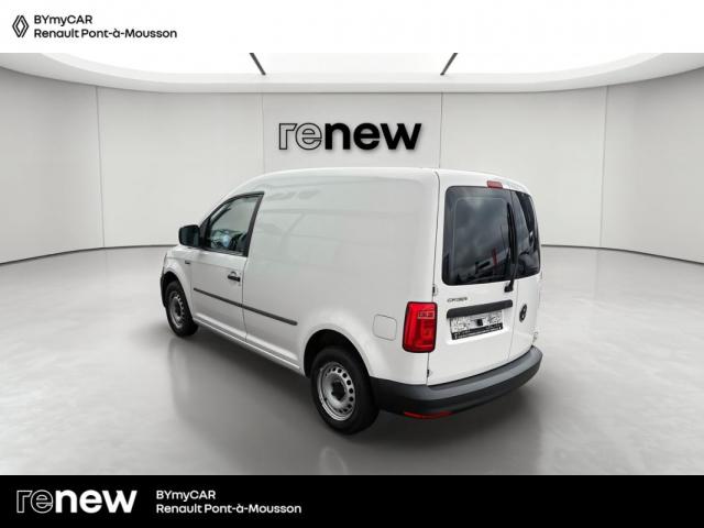Volkswagen Caddy Van image 8