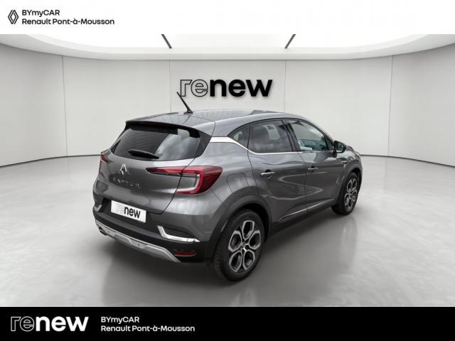 Renault Captur image 9