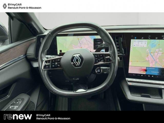 Renault Mégane E-Tech image 9