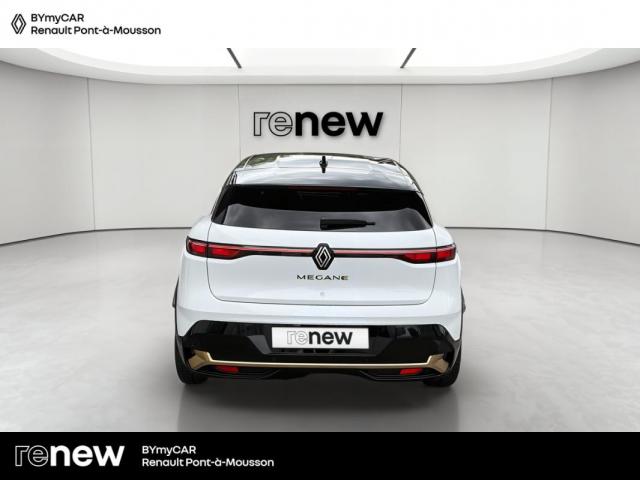 Renault Mégane E-Tech image 1