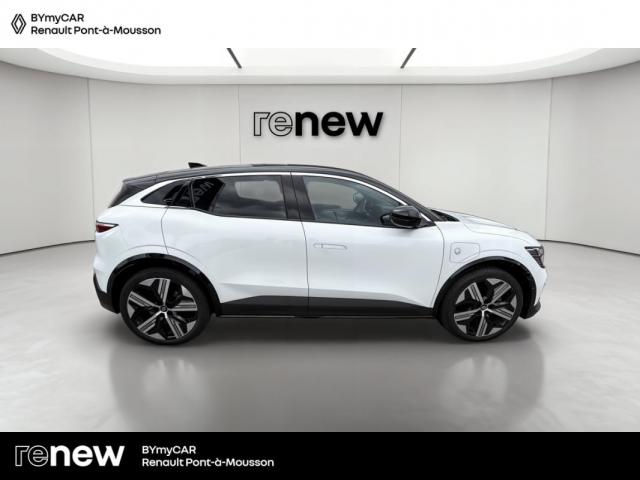 Renault Mégane E-Tech image 4