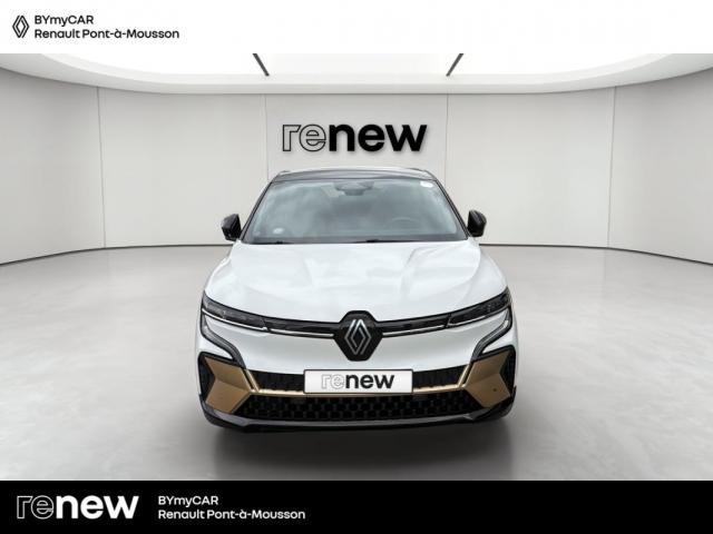 Renault Mégane E-Tech image 2