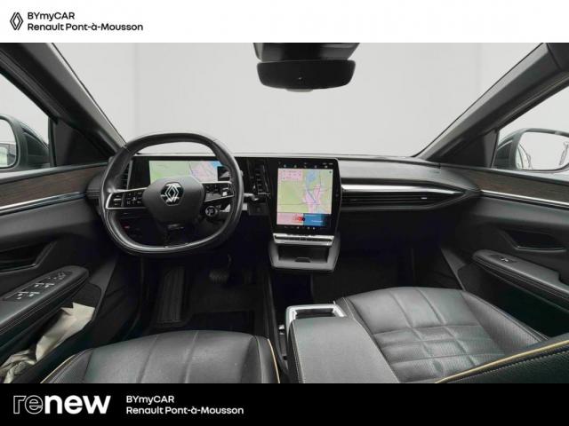 Renault Mégane E-Tech image 3