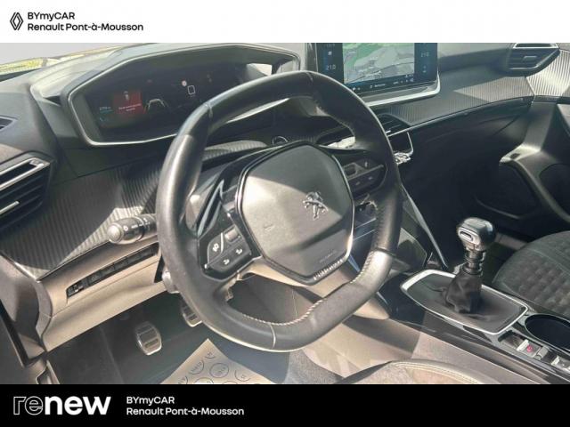 Peugeot 2008 image 4