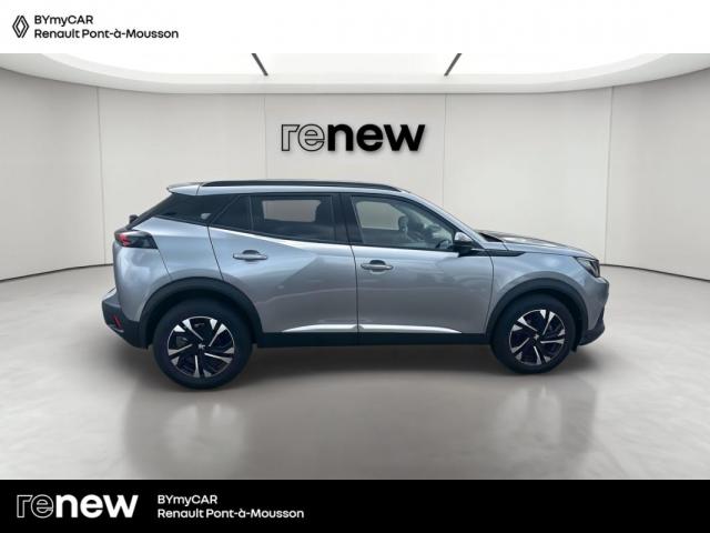 Peugeot 2008 image 2