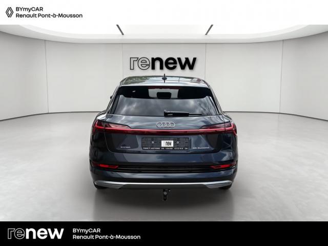 Audi E-Tron image 1