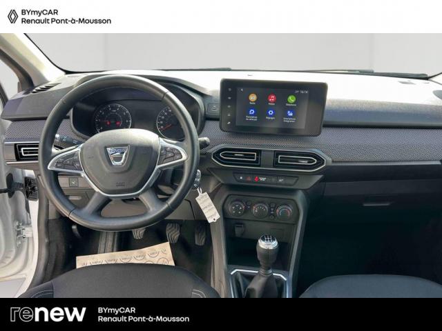 Dacia Sandero image 9